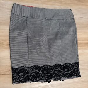 Charlotte Russe Houndstooth Pencil Skirt size 10